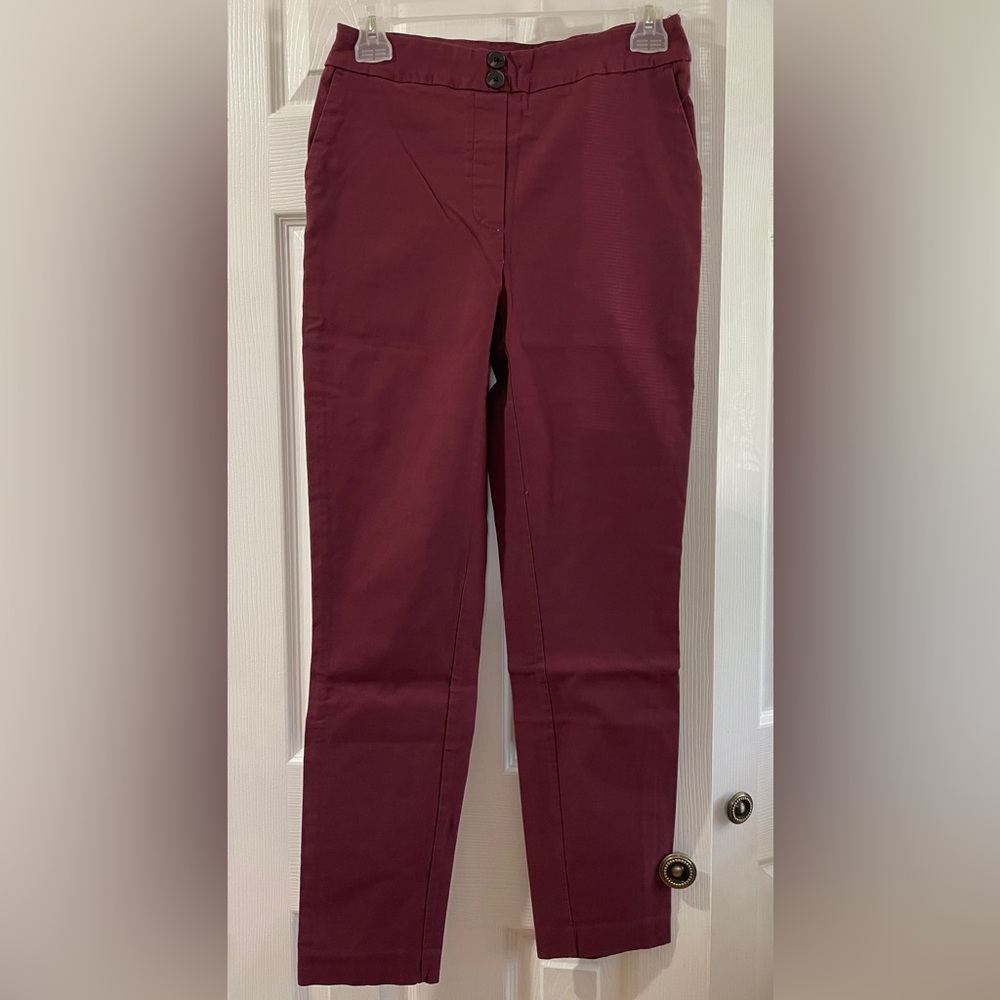 2/$15 Burgundy Pull on Pants Size 8